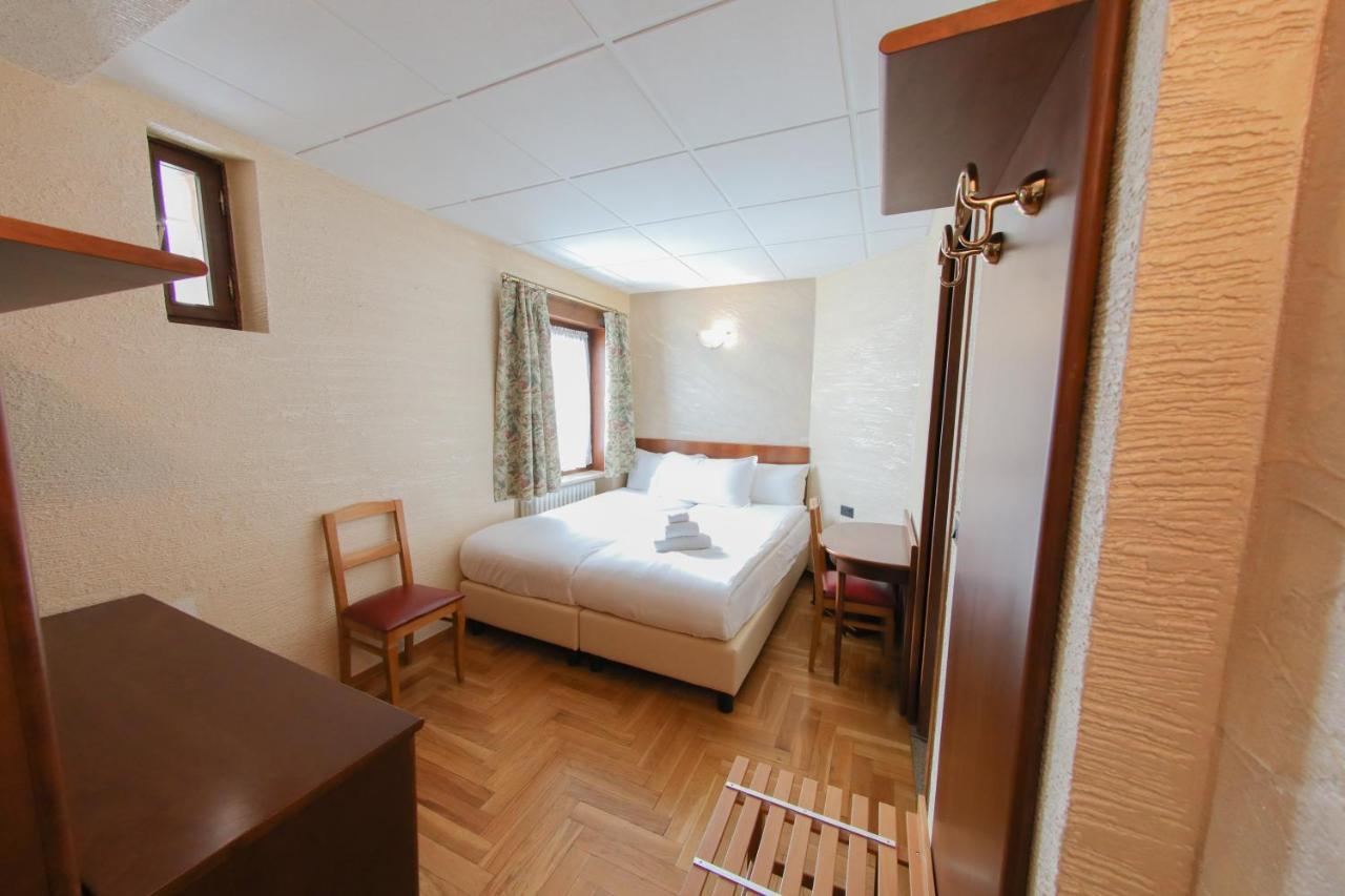 Hotel Sporting Breuil-Cervinia Exteriér fotografie