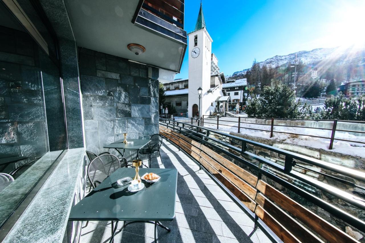 Hotel Sporting Breuil-Cervinia Exteriér fotografie